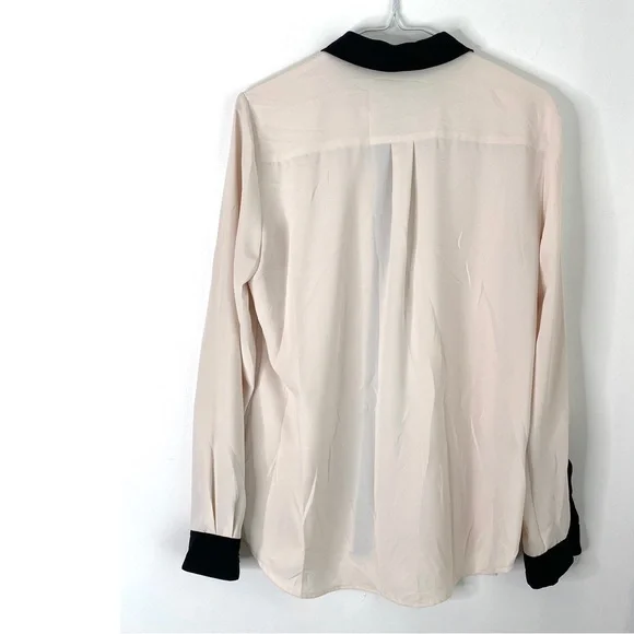 Anne Klein Nude Career Blouse Black Trim Button Down Curved Hem Workwear Top - Picture 4 of 7